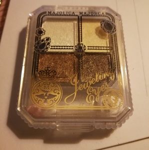 Shiseido Majolica Majorca Eyeshadow Palette